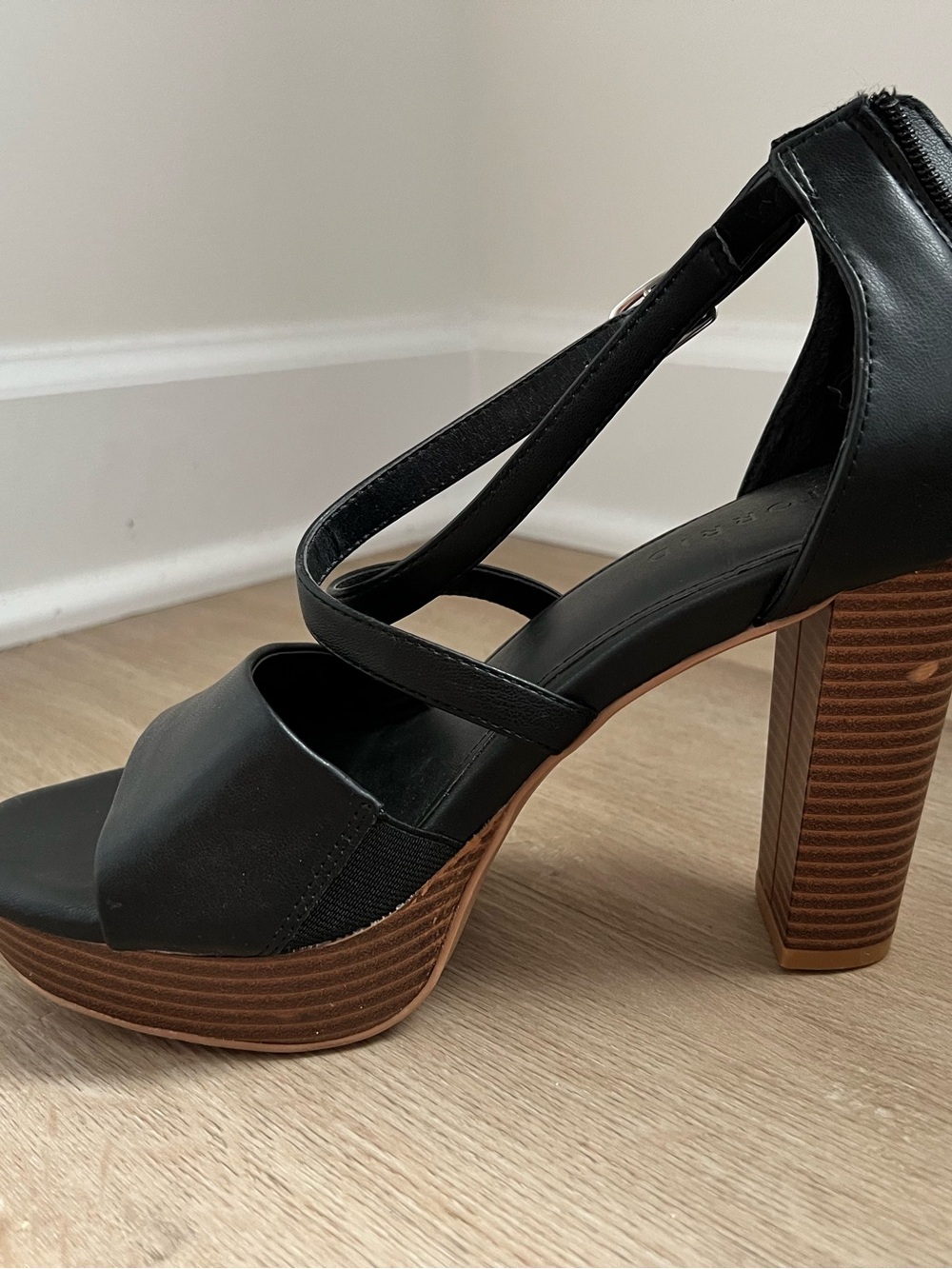 torrid Black Leather-Strap Platform Block Heel Sandals
